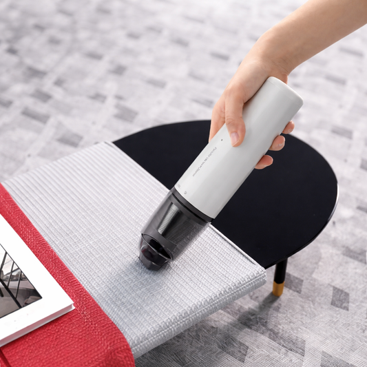 Cordless Mini Vacuum Cleaner – Strong 6000Pa Suction for Car & Home